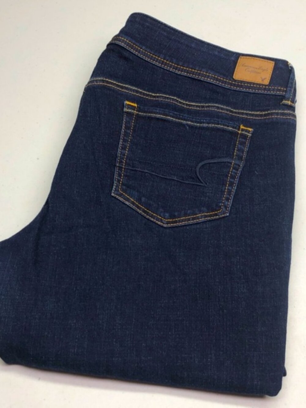 LIKE NEW AMERICAN EAGLE ORIGINAL BOOT JEANS 18/34x30 ⭐️